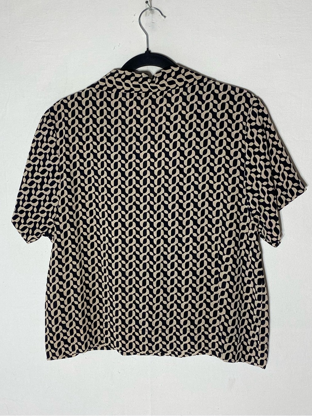 Faithfull the Brand Black & Beige Geometric Short Sleeve Button Down - Picture 14 of 15